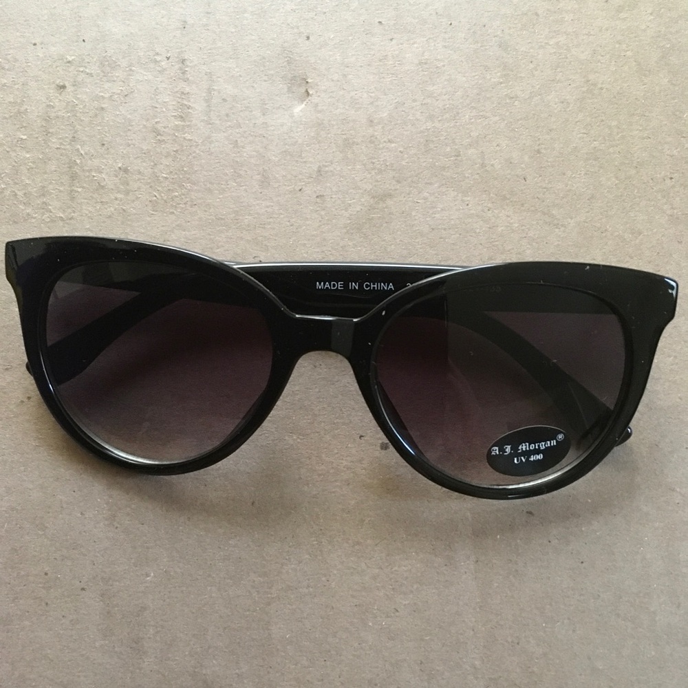 AJ Morgan Sunglasses